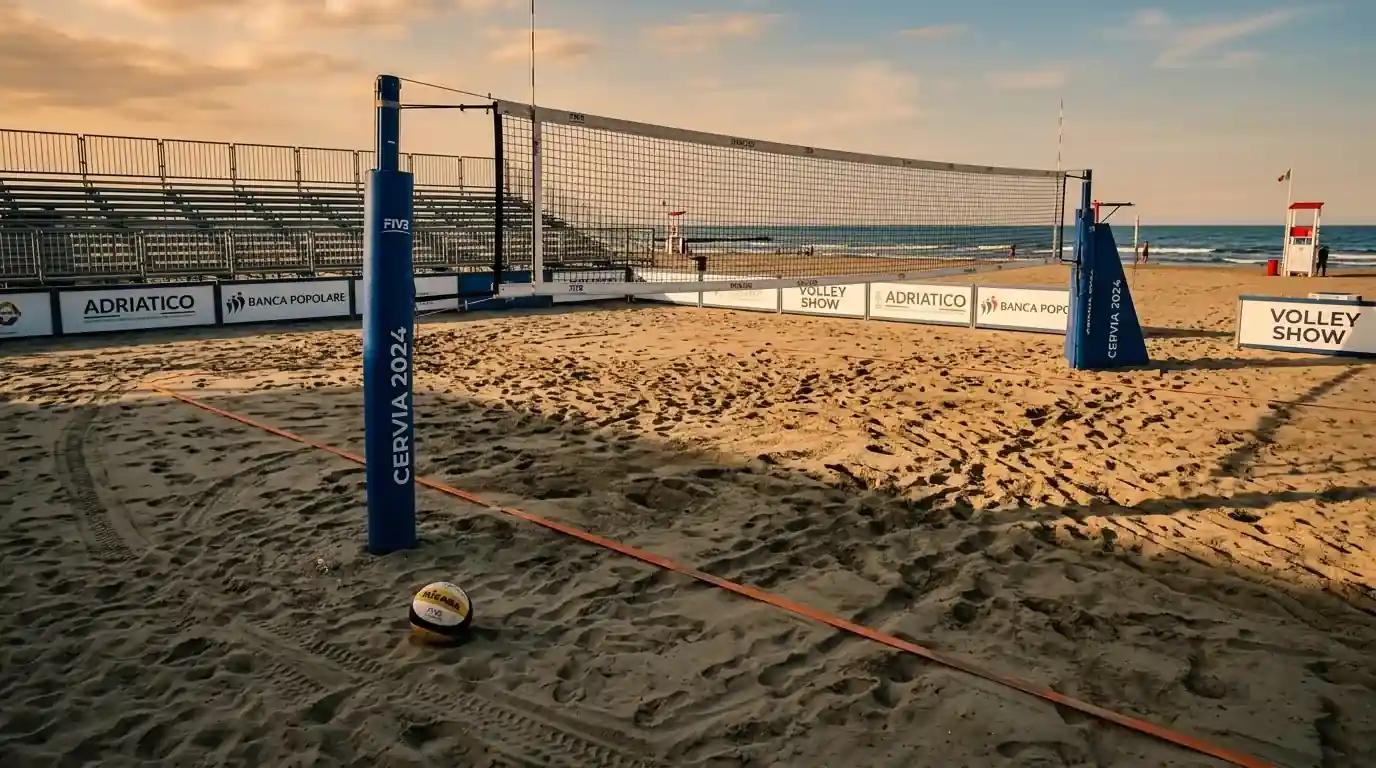 Campo da beach volley vuoto dopo la fine anticipata del match in due set